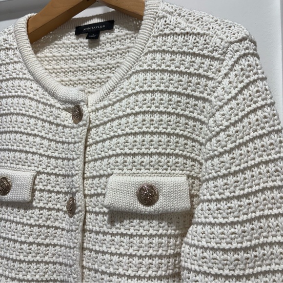 Ann Taylor Ivory White Crochet Sweater Cardigan Jacket Size Small - Picture 3 of 9